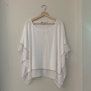 Jennifer Lopez White and Gold Women's Blouse